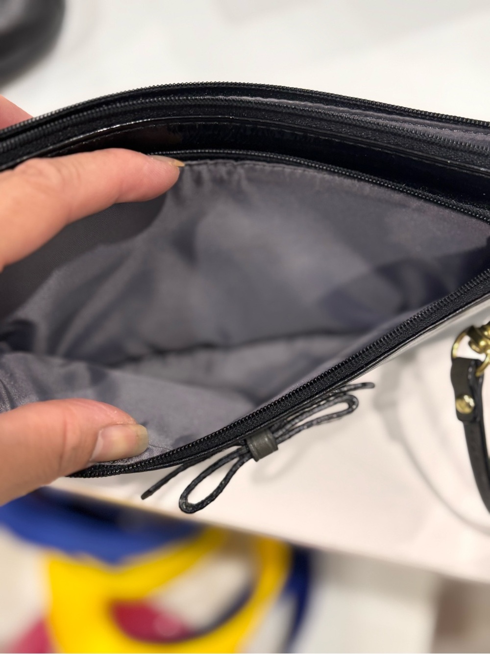 Coach Black Leather Wristlet/minibag - Picture 10 of 10